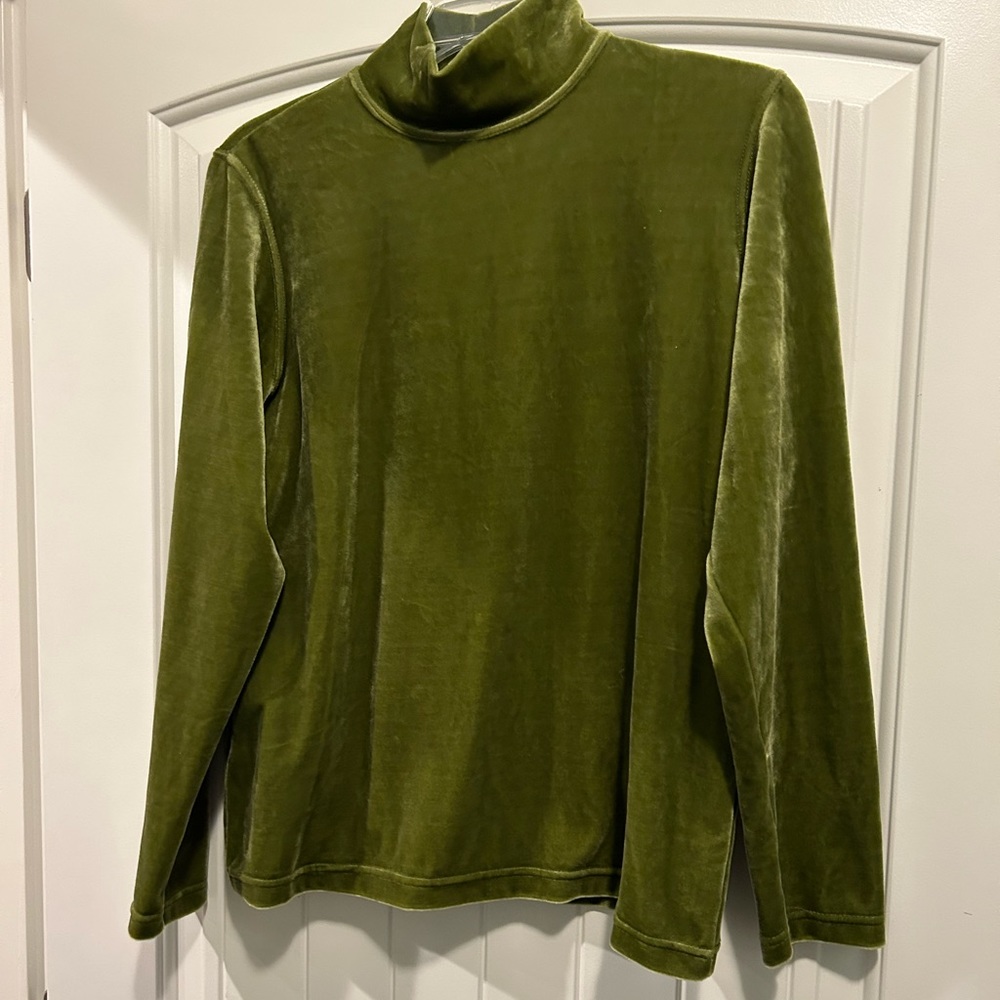 Pierre Cardin green velvet turtle neck shirt